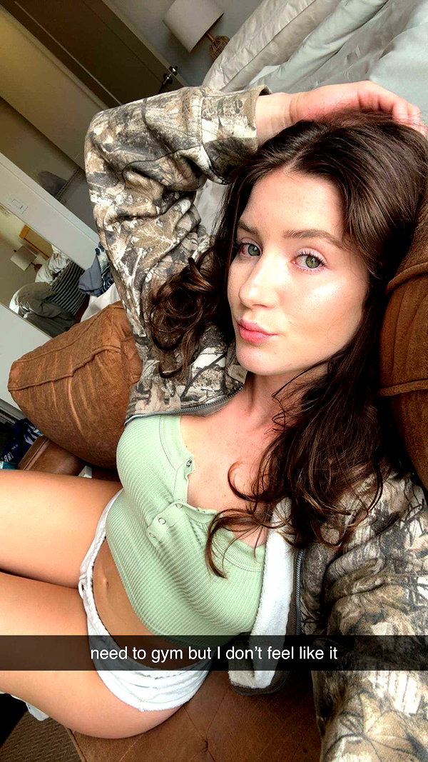 ameliabfit snapchat image archive image
