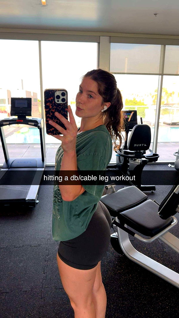 ameliabfit snapchat image archive image