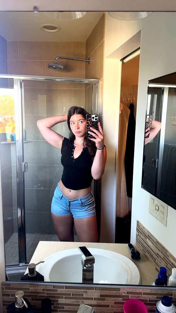 ameliabfit snapchat image archive image