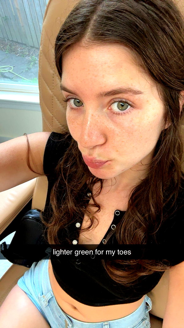 ameliabfit snapchat image archive image