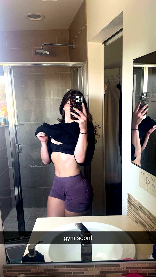 ameliabfit snapchat image archive image