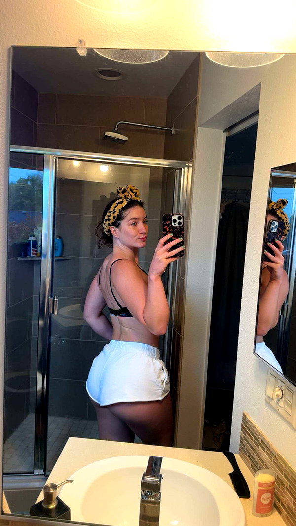 ameliabfit snapchat image archive image