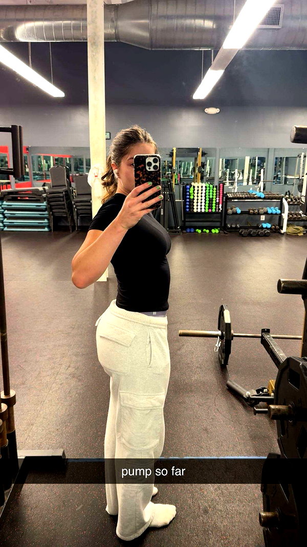 ameliabfit snapchat image archive image