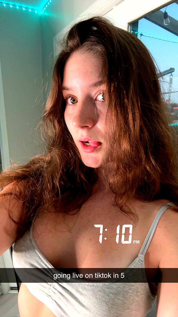 ameliabfit snapchat image archive image