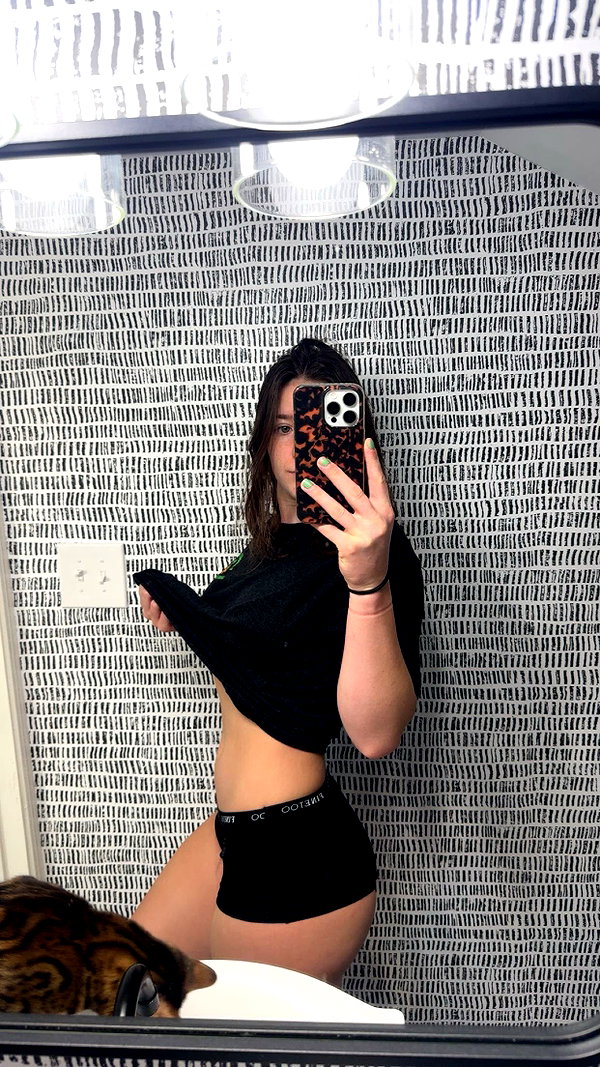 ameliabfit snapchat image archive image