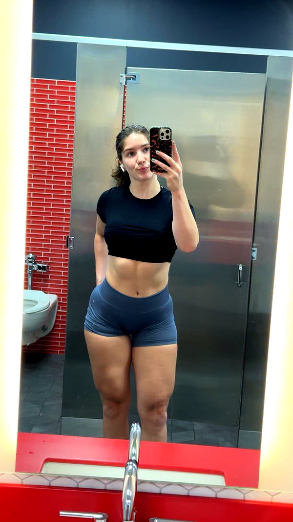 ameliabfit snapchat image archive image
