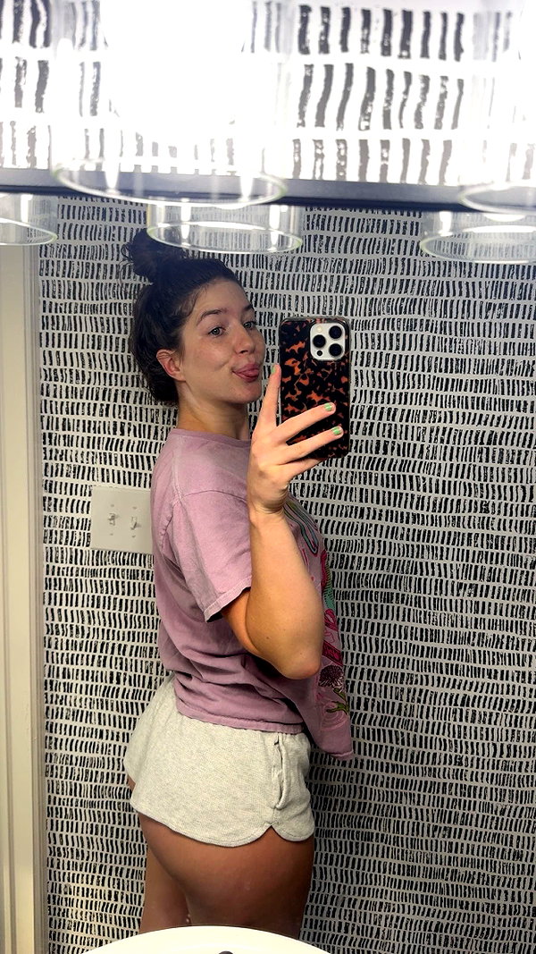ameliabfit snapchat image archive image