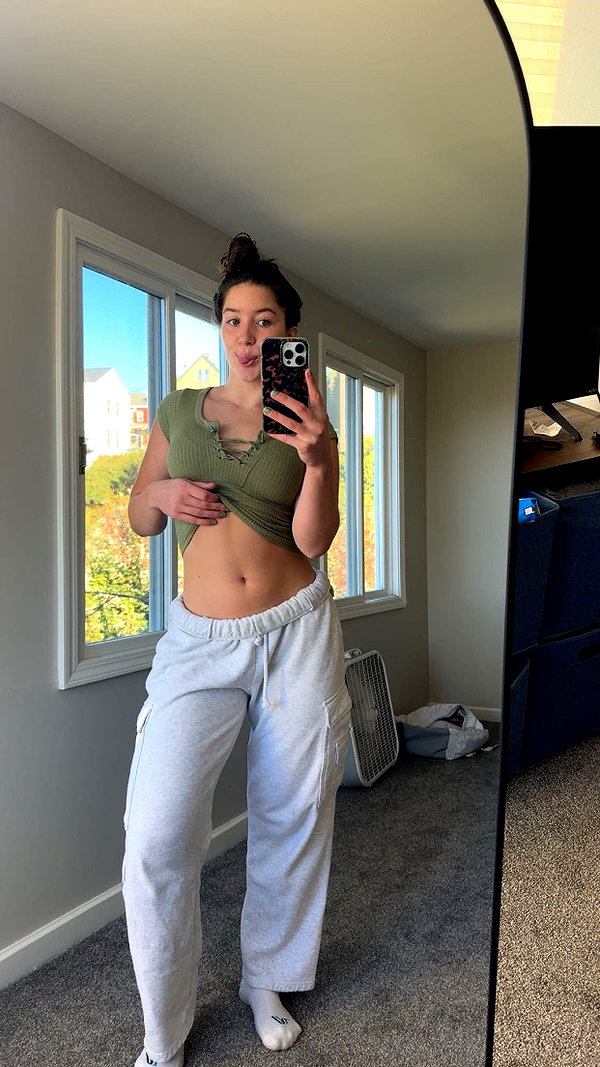 ameliabfit snapchat image archive image