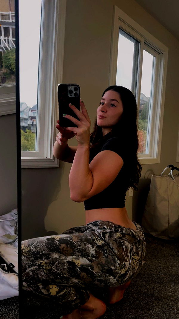 ameliabfit image ~ Altpins