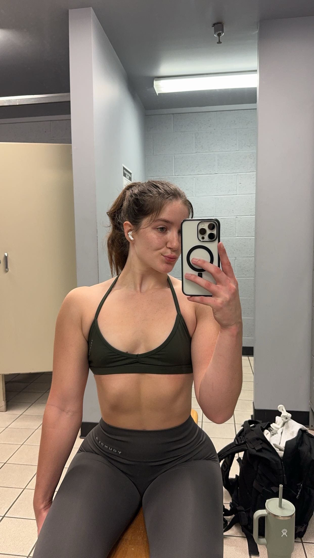 ameliabfit snapchat image archive image