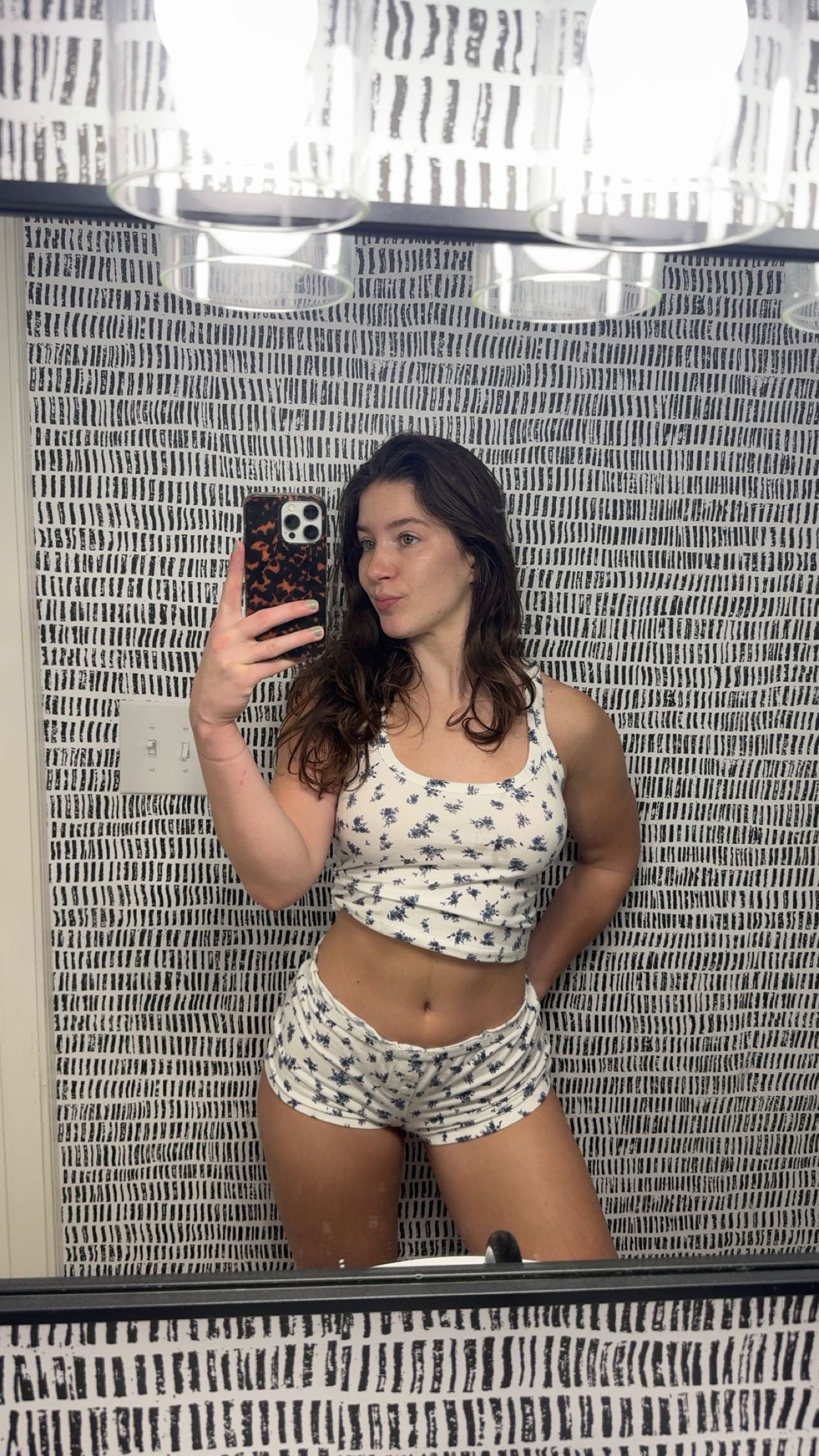 ameliabfit snapchat image archive image