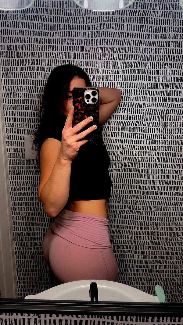 ameliabfit image ~ Altpins