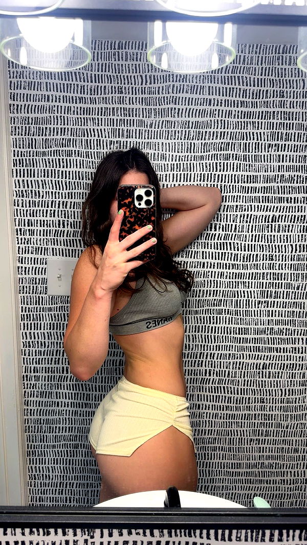 ameliabfit image ~ Altpins