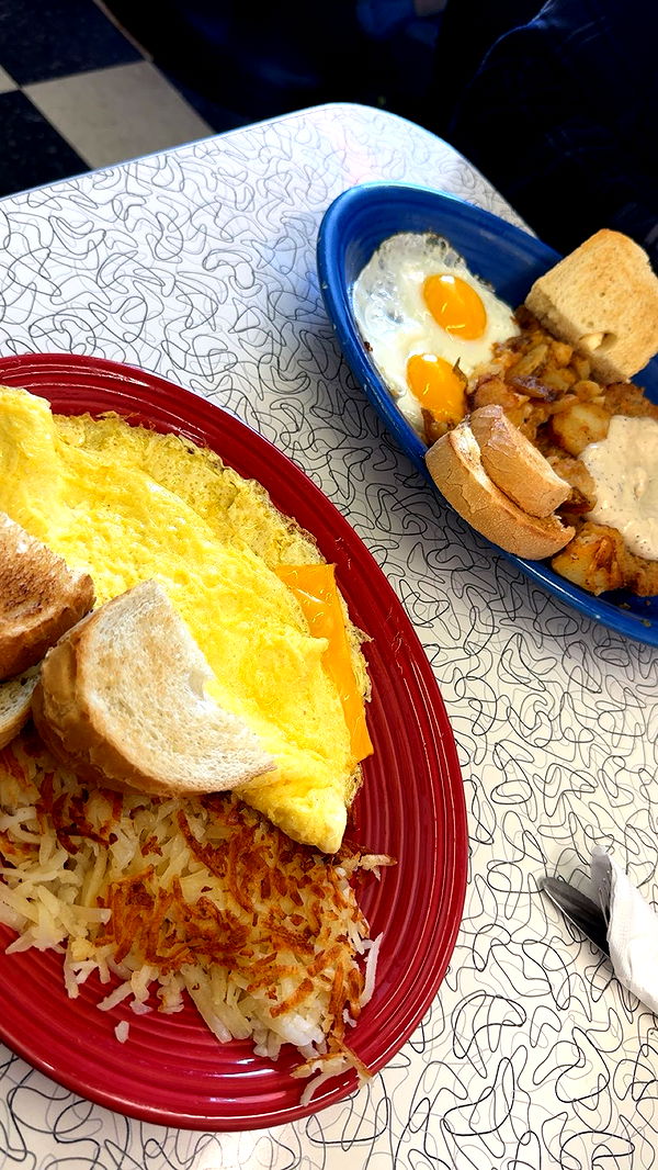 ameliabfit image ~ Altpins