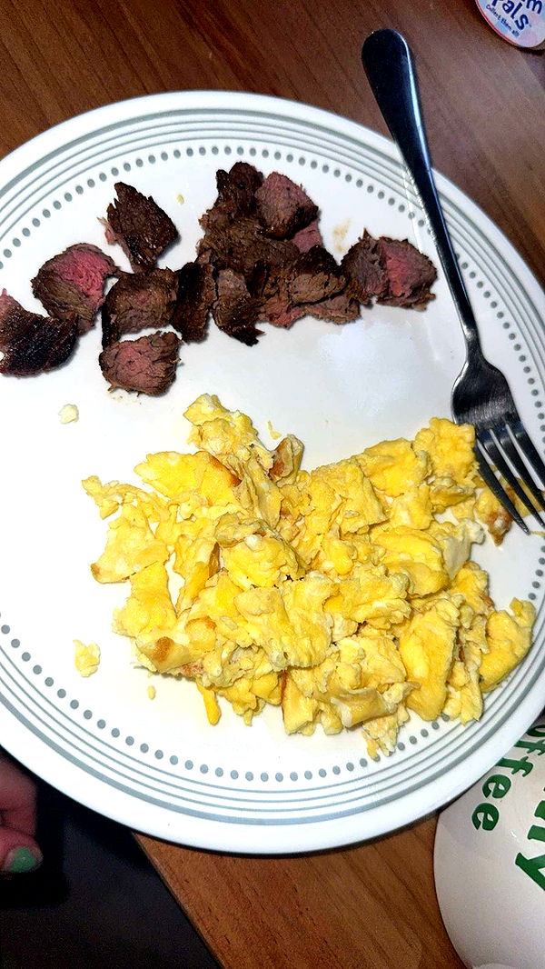 ameliabfit image ~ Altpins