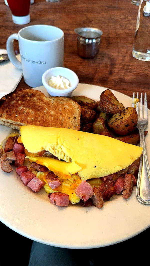 ameliabfit image ~ Altpins