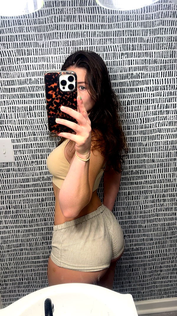 ameliabfit image ~ Altpins