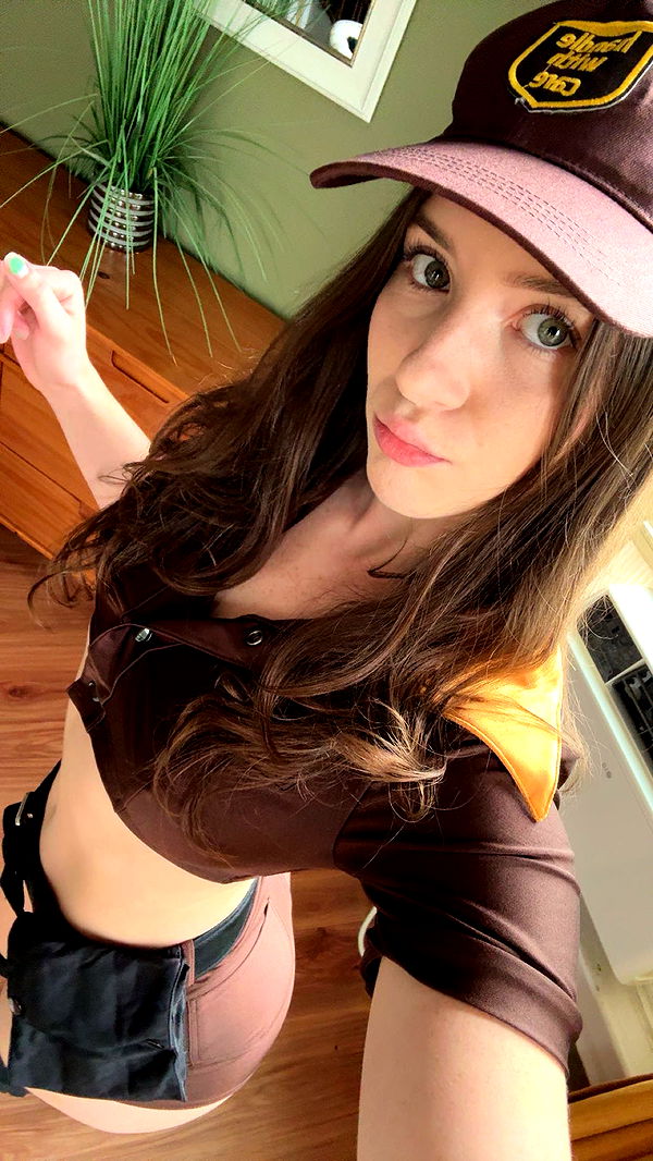 ameliabfit image ~ Altpins