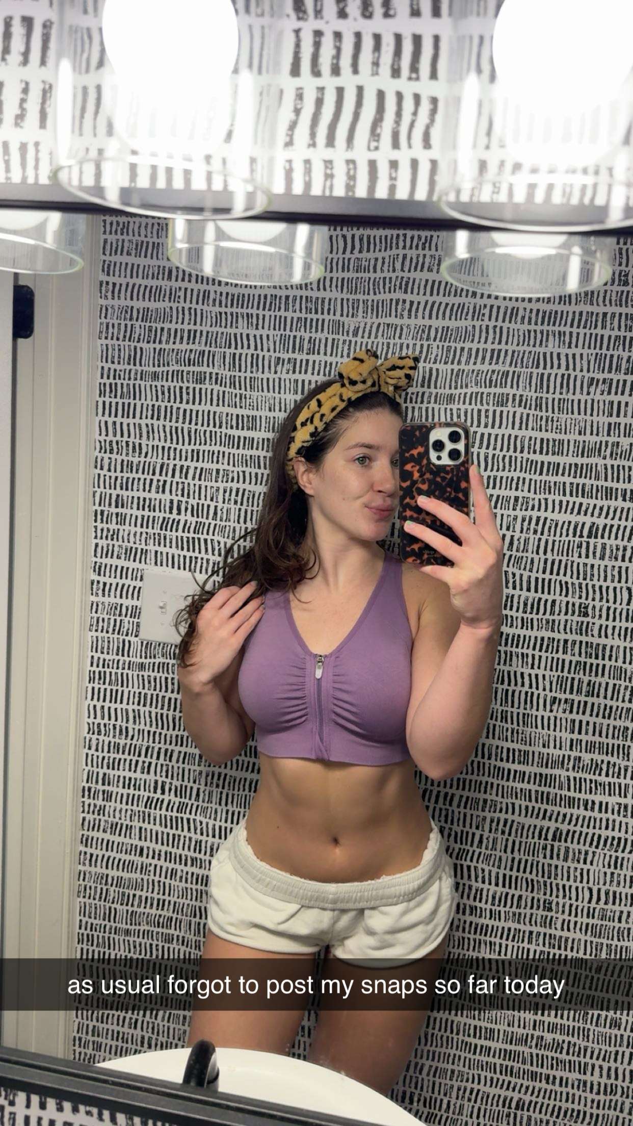 ameliabfit snapchat image archive image