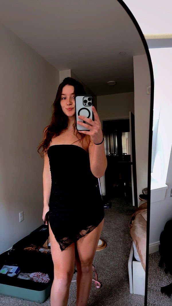 ameliabfit image ~ Altpins