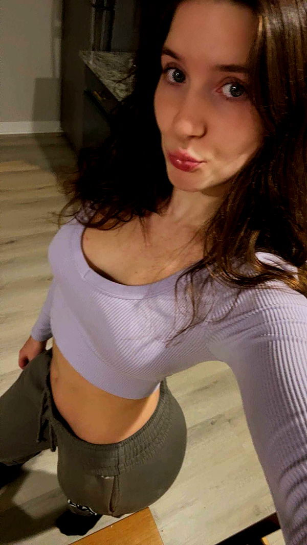 ameliabfit image ~ Altpins