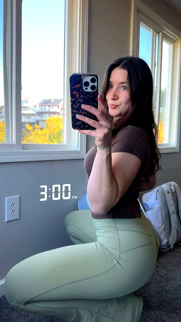 ameliabfit image ~ Altpins