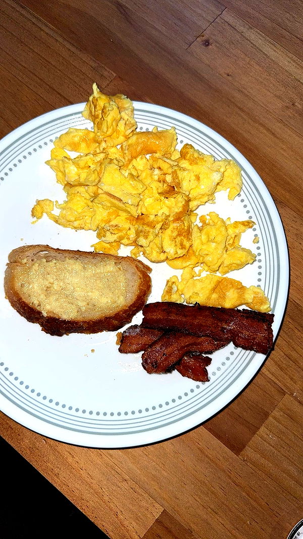 ameliabfit image ~ Altpins