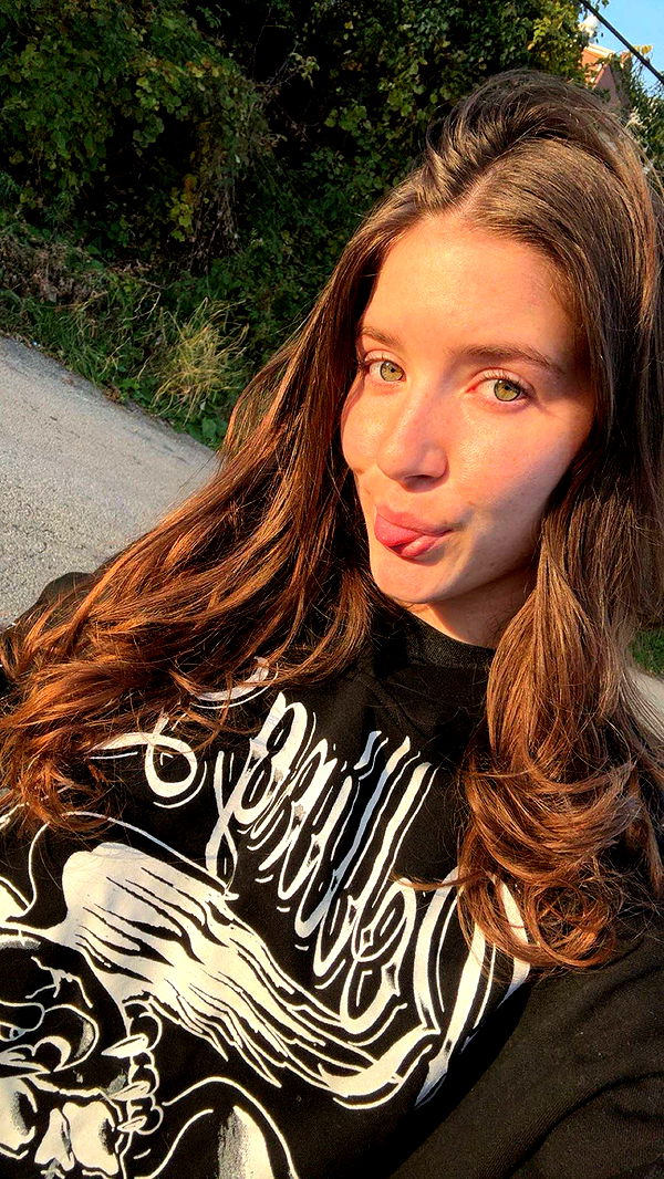 ameliabfit image ~ Altpins