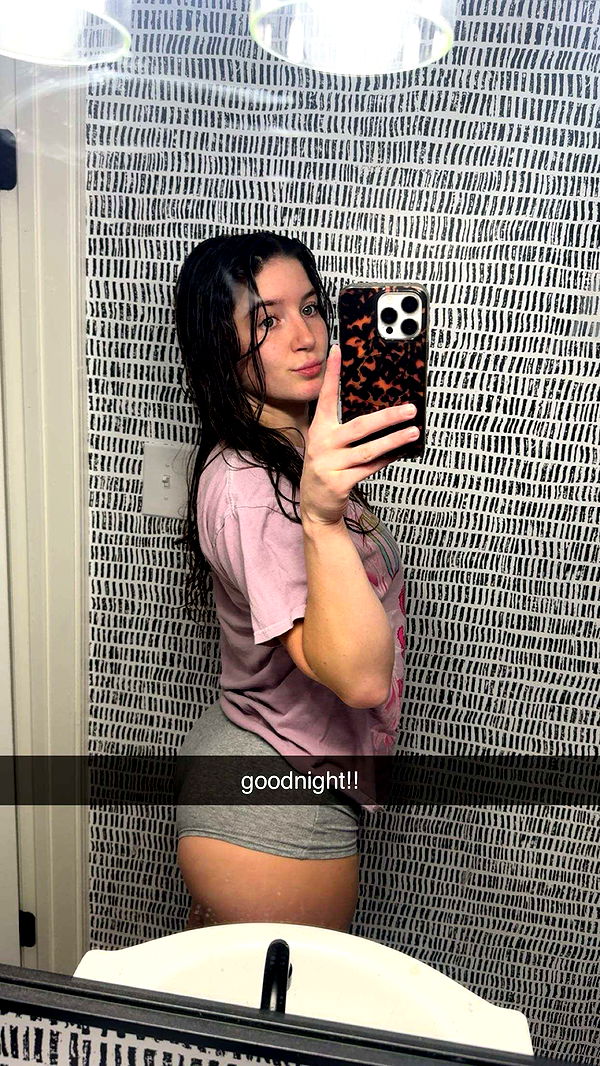 ameliabfit image ~ Altpins