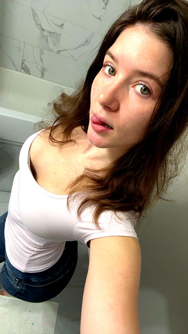 ameliabfit image ~ Altpins