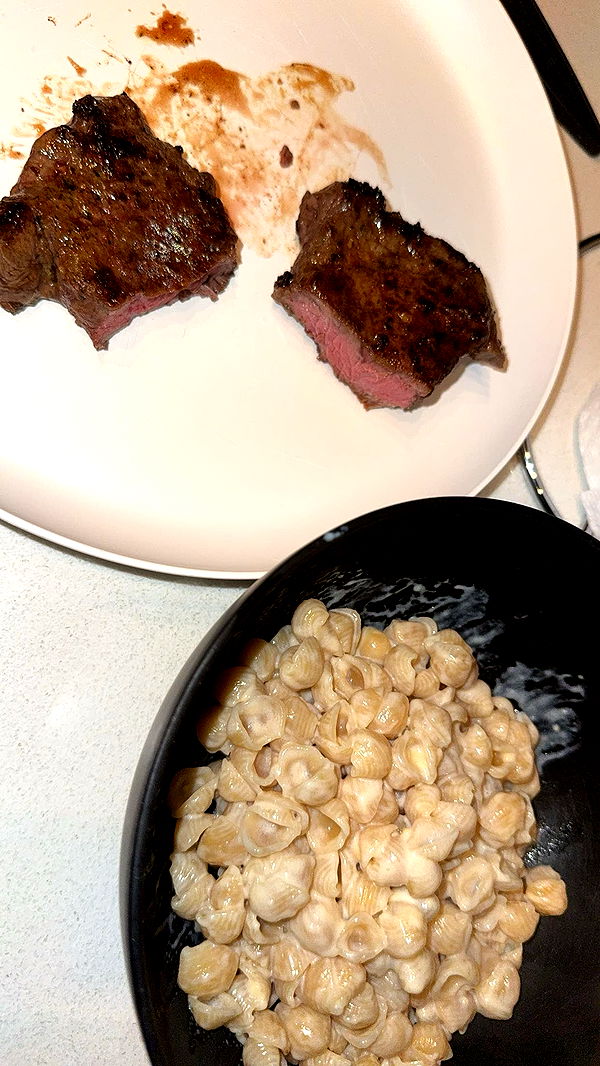 ameliabfit image ~ Altpins