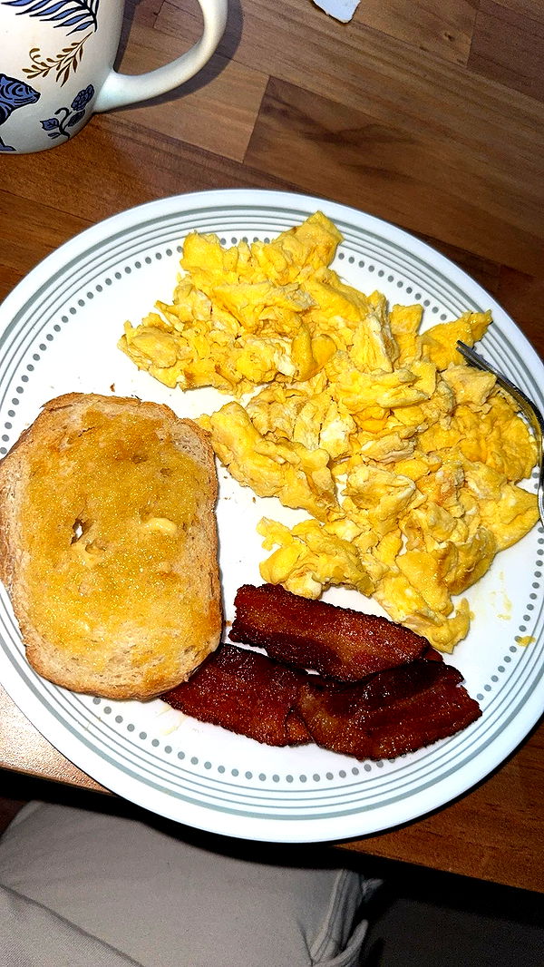 ameliabfit image ~ Altpins