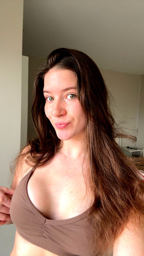 ameliabfit image ~ Altpins