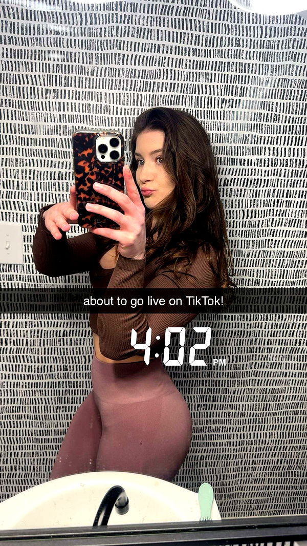 ameliabfit image ~ Altpins