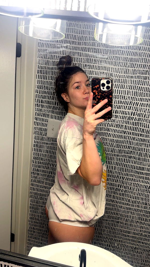 ameliabfit image ~ Altpins