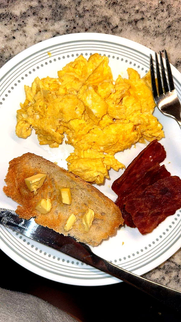 ameliabfit image ~ Altpins