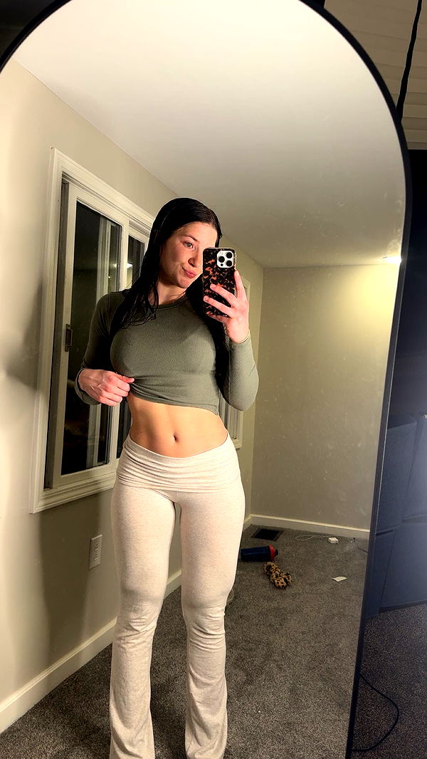 ameliabfit image ~ Altpins