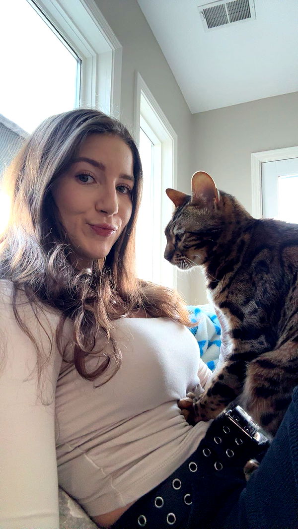 ameliabfit image ~ Altpins