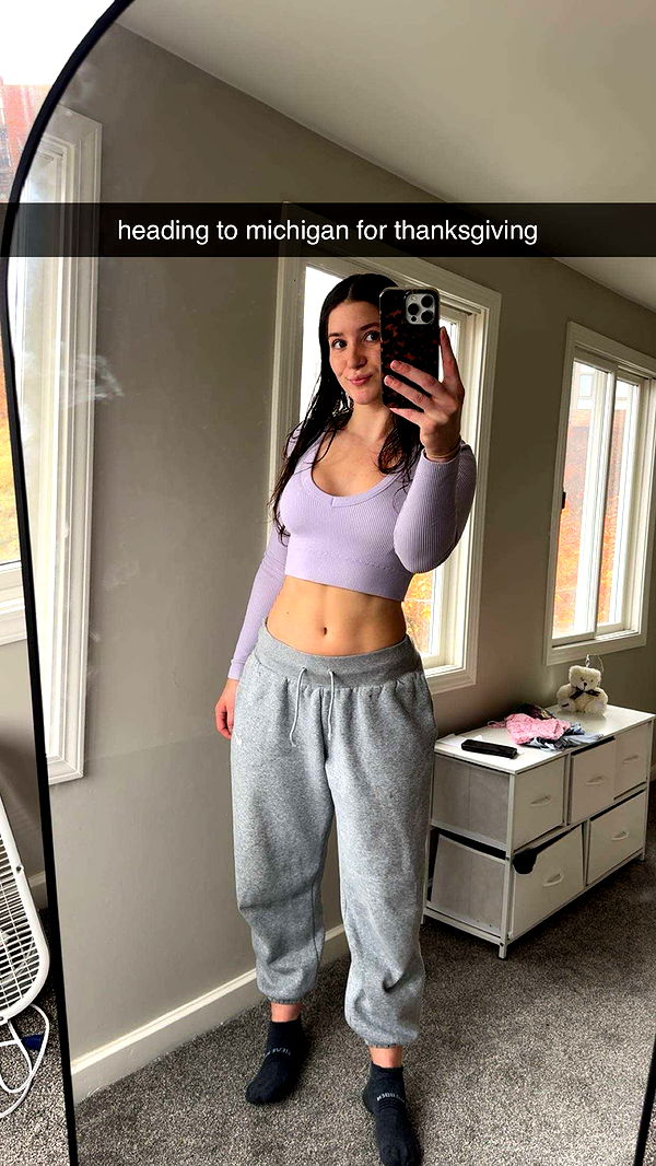 ameliabfit image ~ Altpins