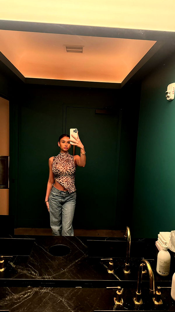 andieg112 snapchat image archive image
