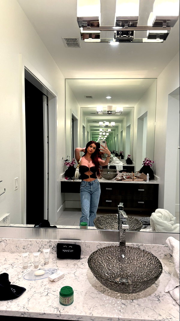 andieg112 snapchat image archive image