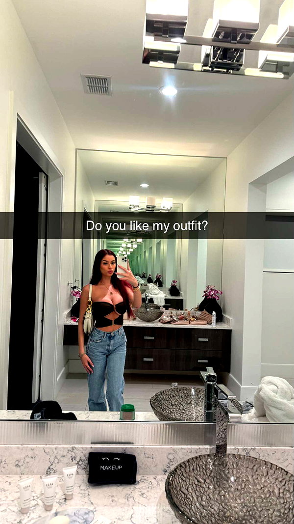 andieg112 snapchat image archive image