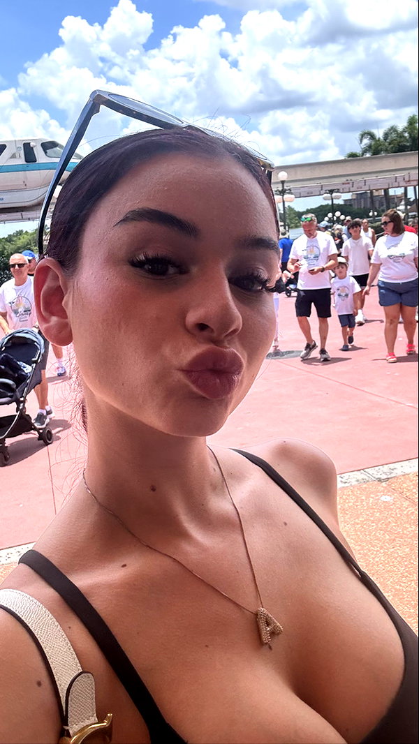 andieg112 snapchat image archive image