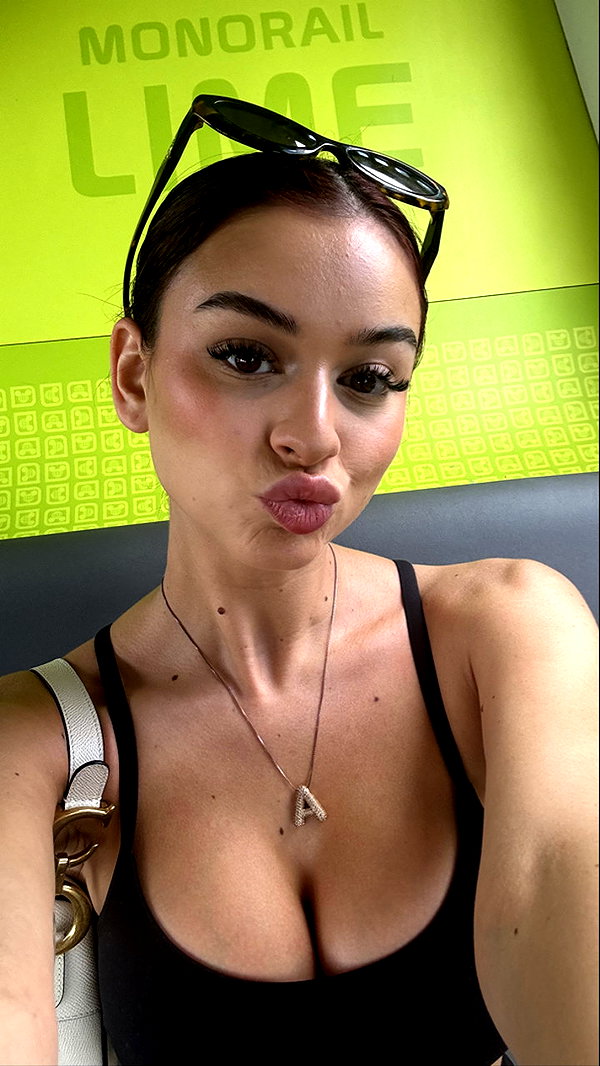 andieg112 snapchat image archive image