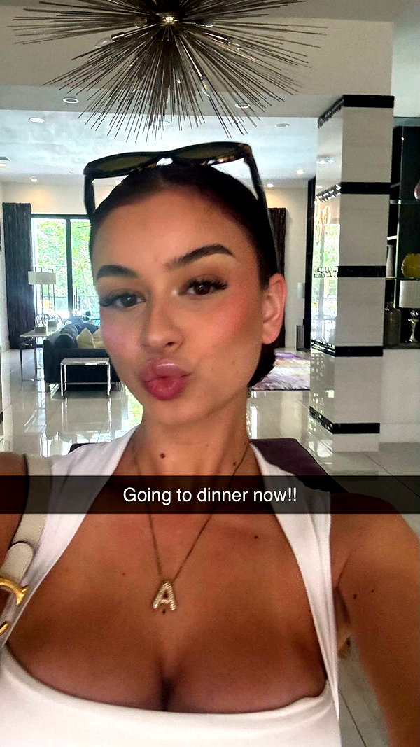 andieg112 snapchat image archive image