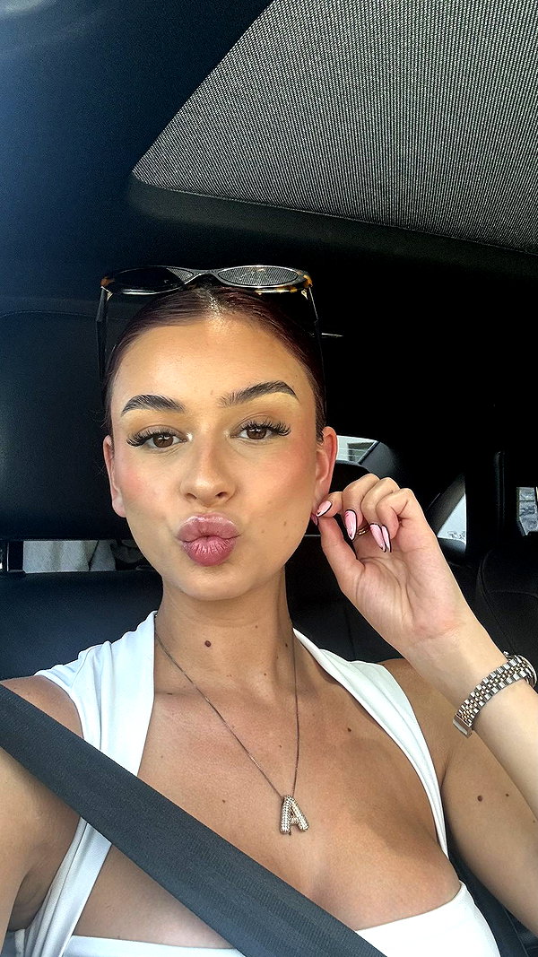 andieg112 snapchat image archive image