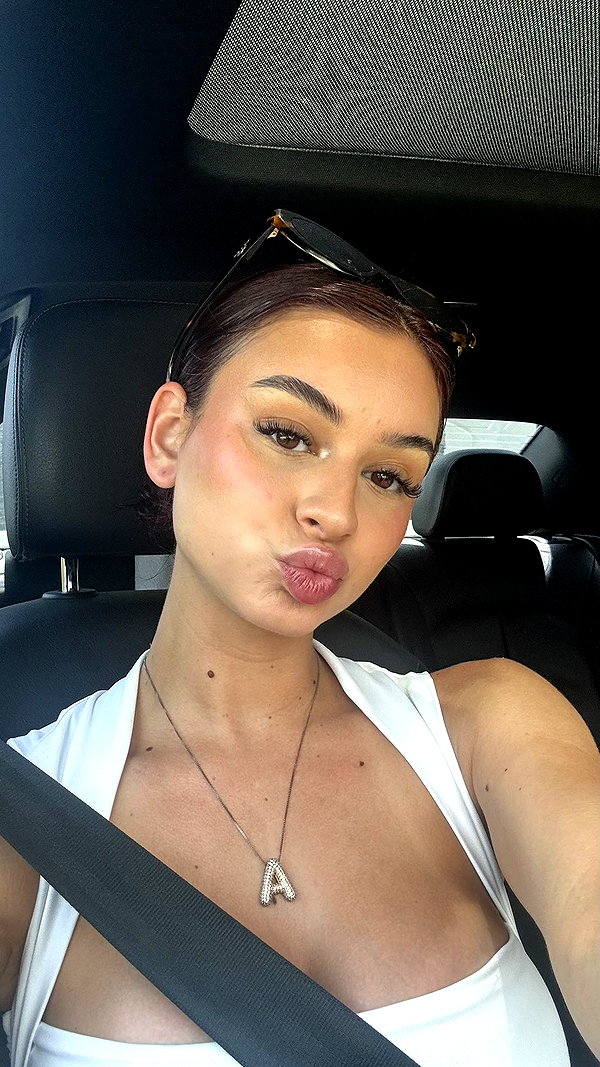 andieg112 snapchat image archive image