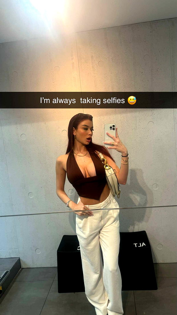 andieg112 snapchat image archive image