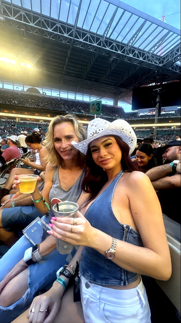 andieg112 snapchat image archive image