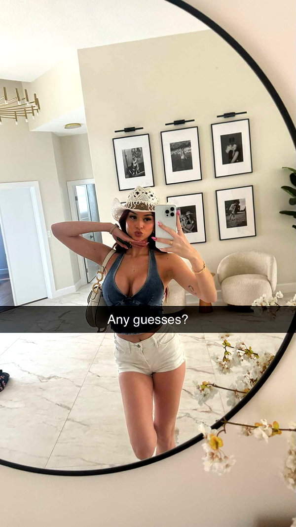 andieg112 snapchat image archive image